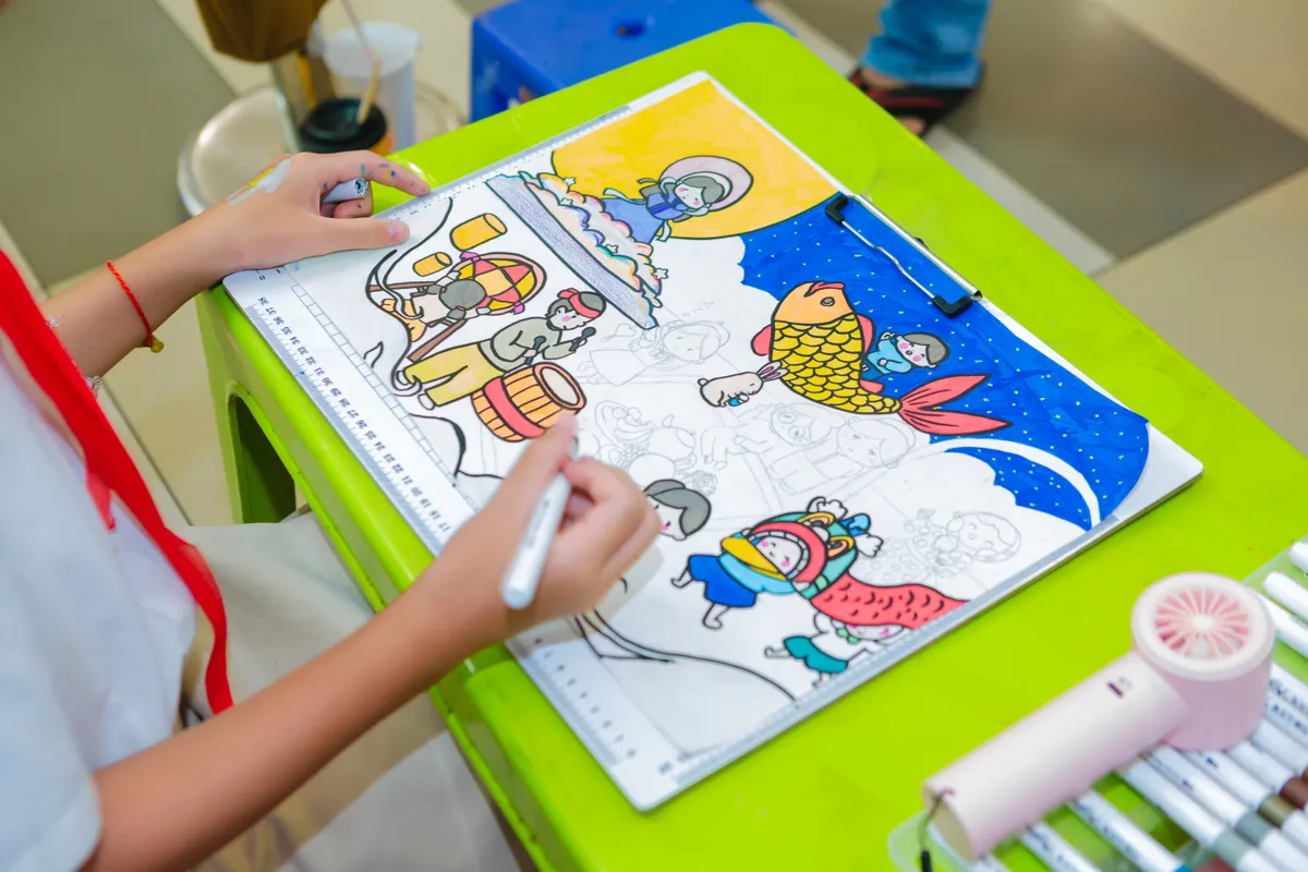 5.000 thiếu nhi TP Hồ Chí Minh vẽ tranh mừng Tết Trung thu độc lập- Ảnh 4.