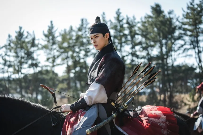 Hành trình kỳ diệu của ngôi sao “Bon Appétit, Your Majesty” Lee Chae Min - Ảnh 1.