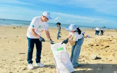 Gần 1 tấn rác được thu gom trong “Ngày Quốc tế Làm sạch bờ biển 2025”