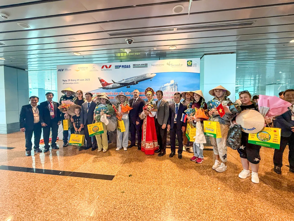 Khánh Hòa đón chuyến bay đầu tiên từ Moscow sau gần 5 năm- Ảnh 2.